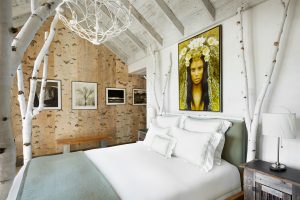 Red Mountain Rustic Mountain Residence Guest room