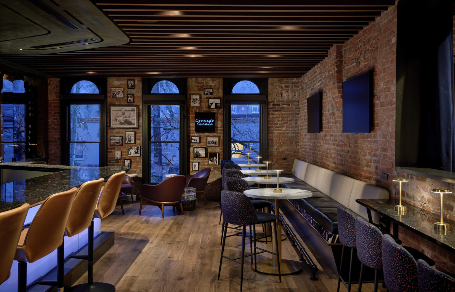 Aspen Architectural Photographer, Dallas + Harris, captured Aspen&rsquo;s new world-class music venue and home of Jazz Aspen Snowmass, the Paul JAS Center.