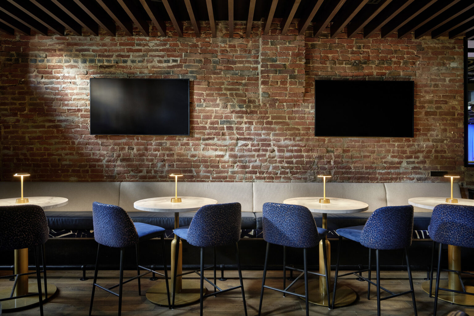 Aspen Architectural Photographer, Dallas + Harris, captured Aspen&rsquo;s new world-class music venue and home of Jazz Aspen Snowmass, the Paul JAS Center.